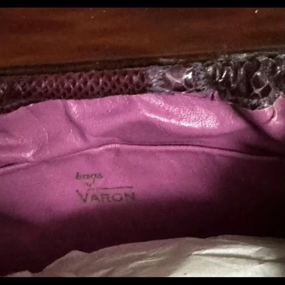 Vintage (80s) Varon Snakeskin & Leather Clutch Purse With Tortoise Lucite Frame - Picture 5 of 5